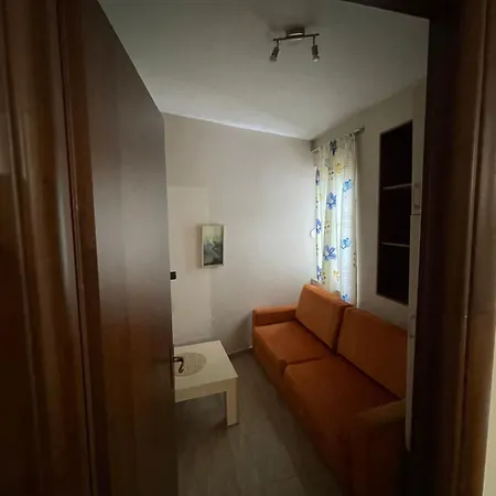 Cozy Place * טיראנה